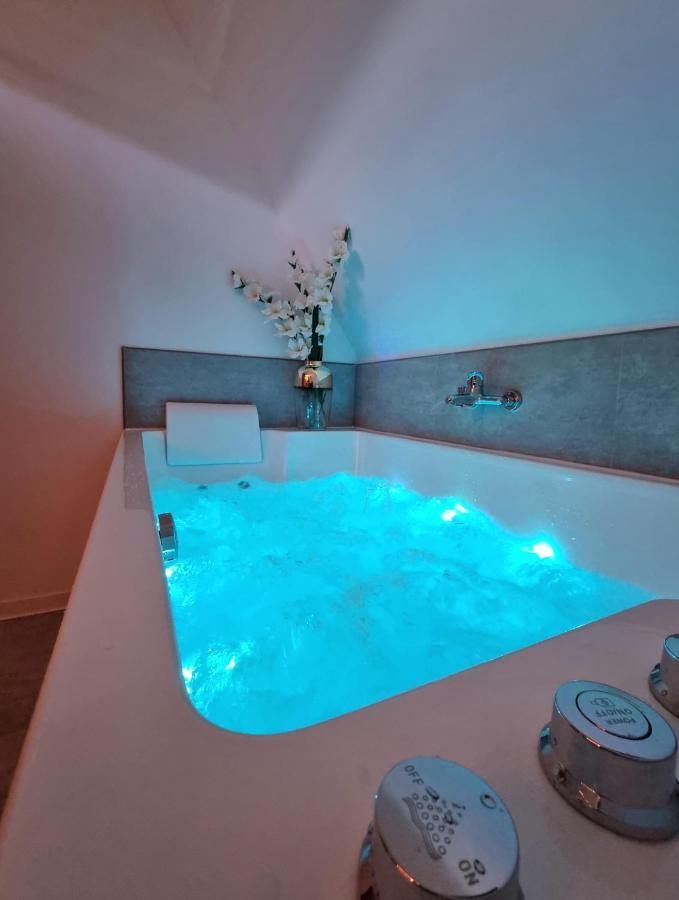 Centre-Ville Le Nid D'Amour Jacuzzi Appartement Ρουέν Εξωτερικό φωτογραφία